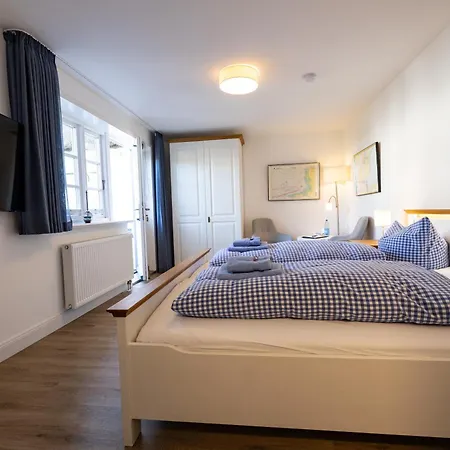Haus Amanda Hotel apartamentowy 3*