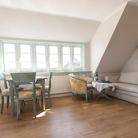 Haus Amanda Hotel apartamentowy 3*