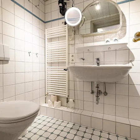 Ξενοδοχείο με διαμερίσματα Haus Amanda