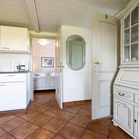 Aparthotel Haus Amanda 3*