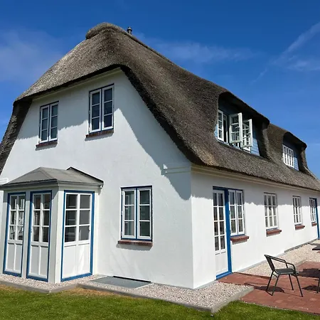 Aparthotel Haus Amanda 3*