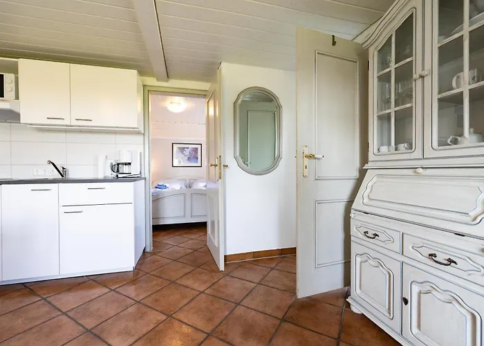 Apart Otel Haus Amanda 3*